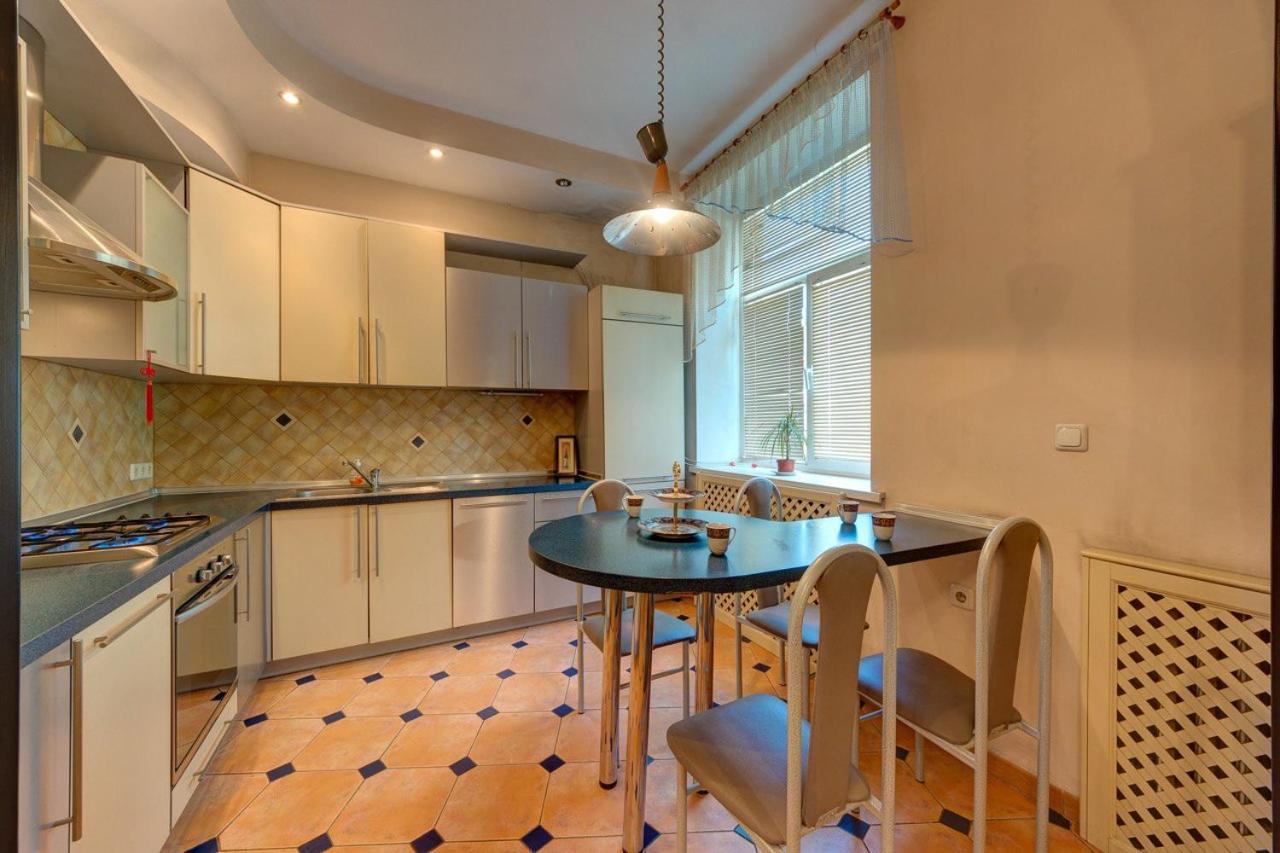 Apartments With Three Rooms On Shevchenko Blvd Kiev Eksteriør billede