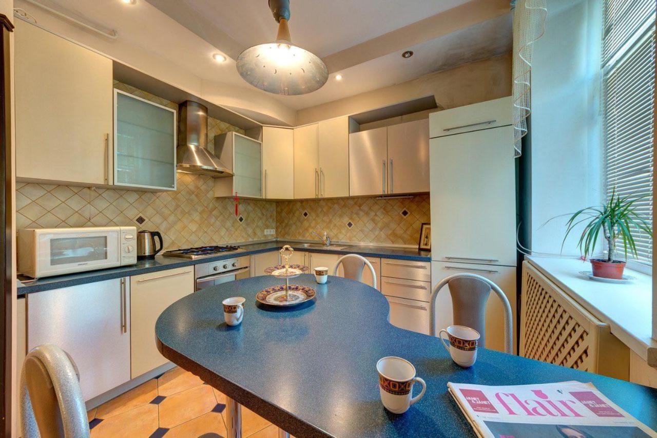Apartments With Three Rooms On Shevchenko Blvd Kiev Eksteriør billede
